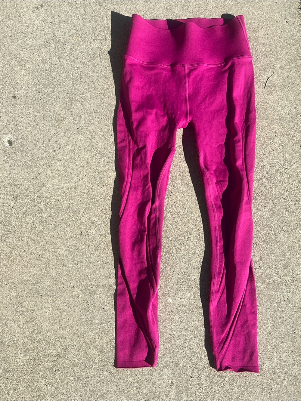M| Sculpt Knit by FABLETICS | slim-tight fitting |High-Waist Magenta Leggings